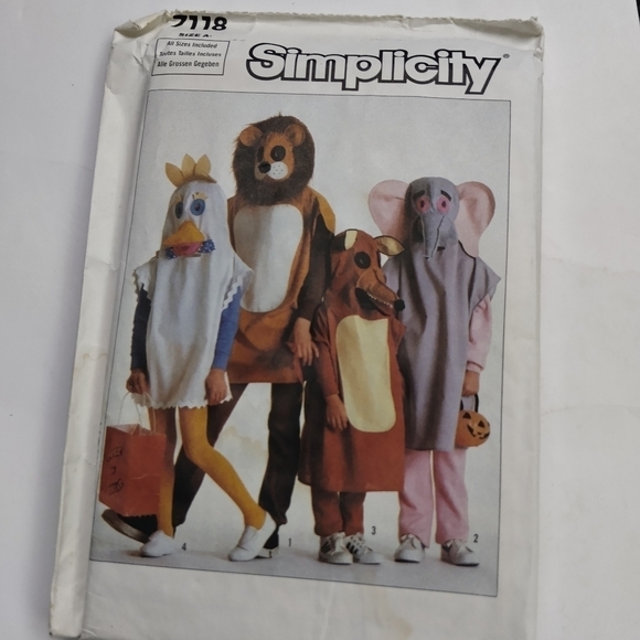 Simplicity Sewing Pattern 7118 Kids Animal Costumes Size 2-12 Elephant Fox Lion - Picture 1 of 2
